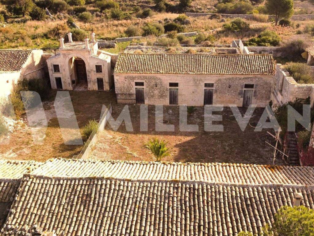 Rustico / casale a Modica in Viale delle Industrie - Foto 4