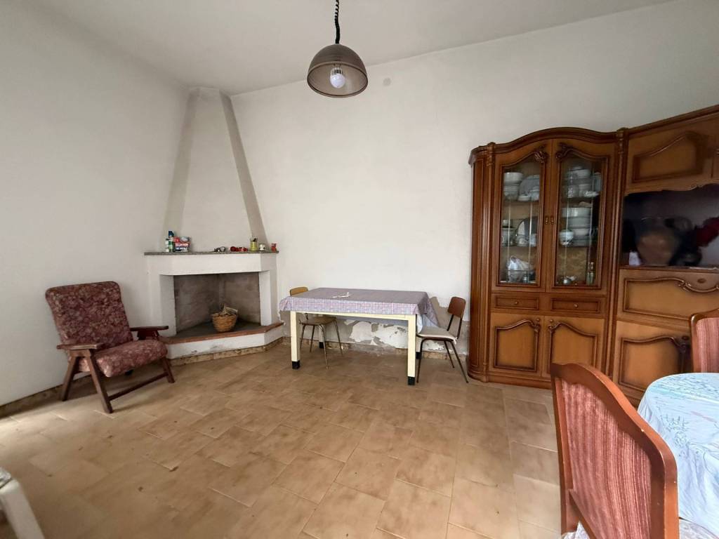 Casa indipendente a Selargius in Via Crimea - Foto 4