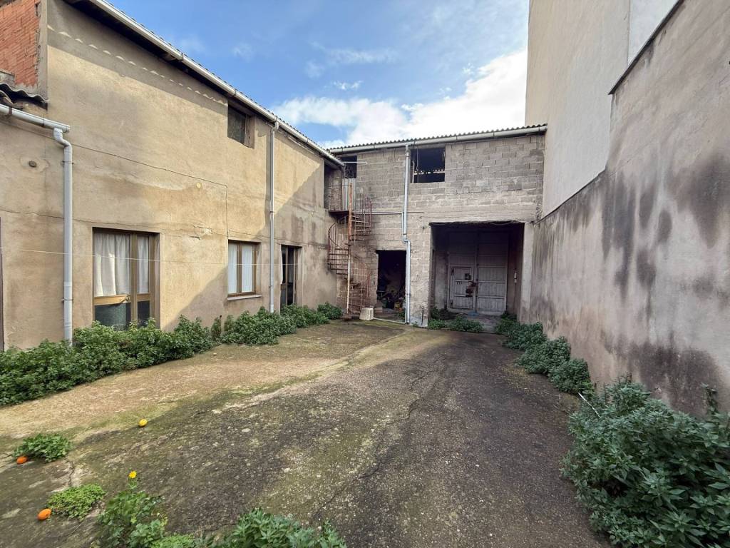 Casa indipendente a Selargius in Via Crimea - Foto 5