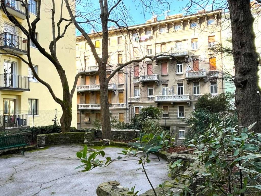 Appartamento a Trieste in Via Caio Valerio Catullo, 6 - Foto 3