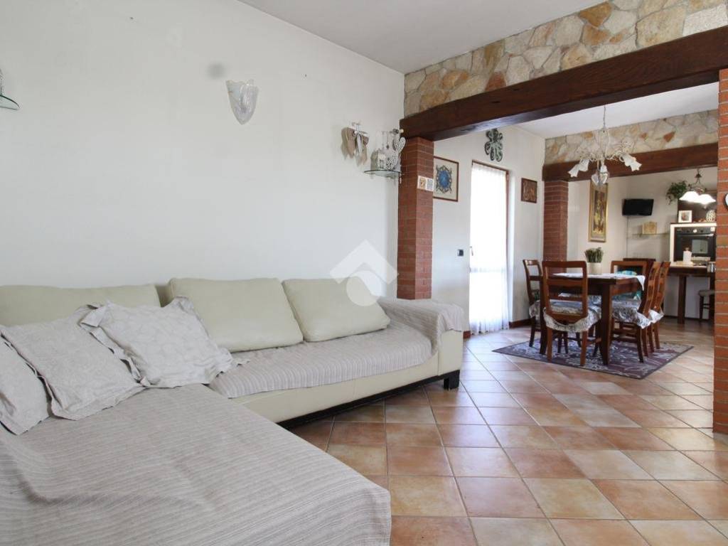 Villa a Chiampo in Via Fracassi - Foto 2