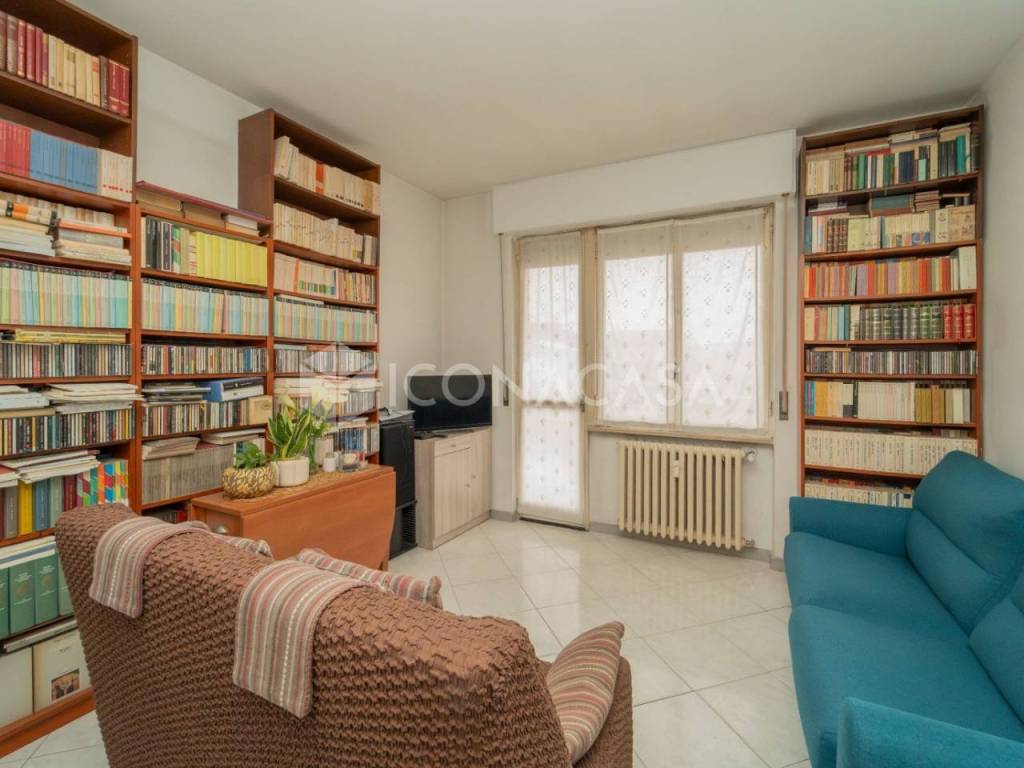 Appartamento a Parabiago in Via Francesco Petrarca, 34 - Foto 4