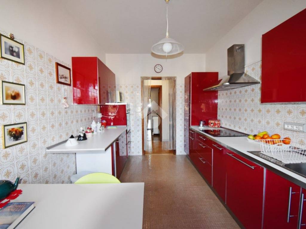 Appartamento a Ivrea in Via chiapussone, 1 - Foto 4