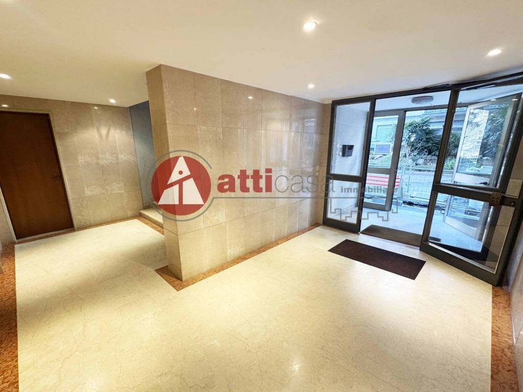 Appartamento a Trieste in Via San Benedetto, 10 - Foto 4