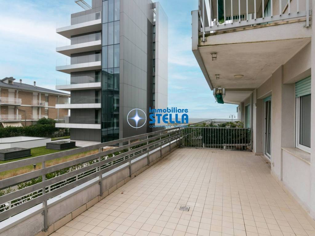 Appartamento a Jesolo in Via Padova, 21 - Foto 2