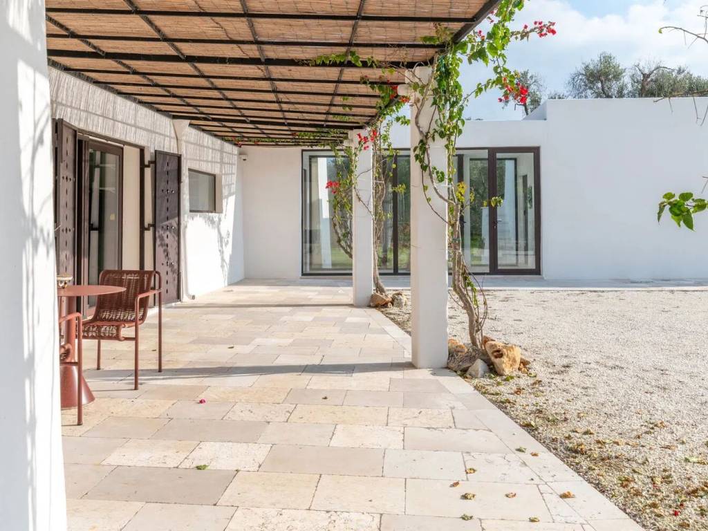 Villa a Carovigno in Via Marcello, 69 - Foto 4