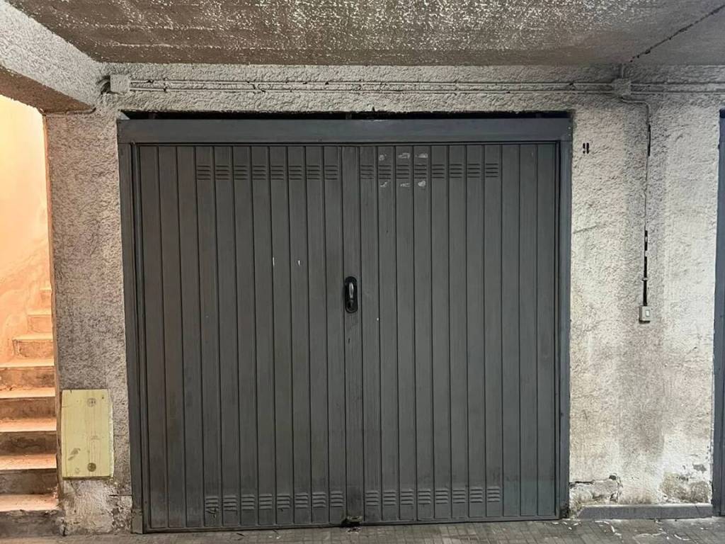Box / garage a Siracusa in Via Augusta No Number - Foto 2