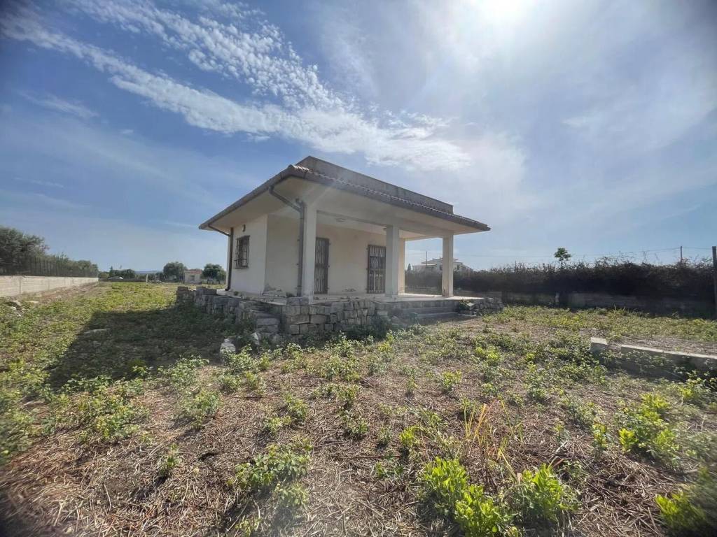 Villa a Siracusa in Via Per Floridia No Number - Foto 4