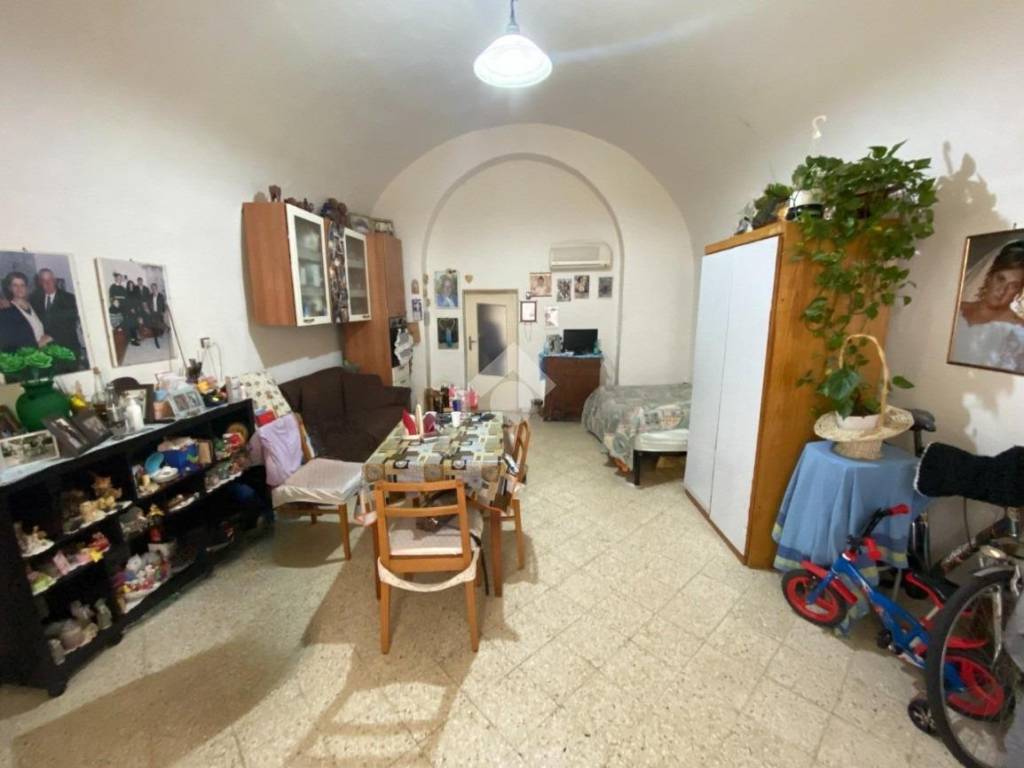 Casa indipendente a Bari in Vico III Modugno, 2 - Foto 5