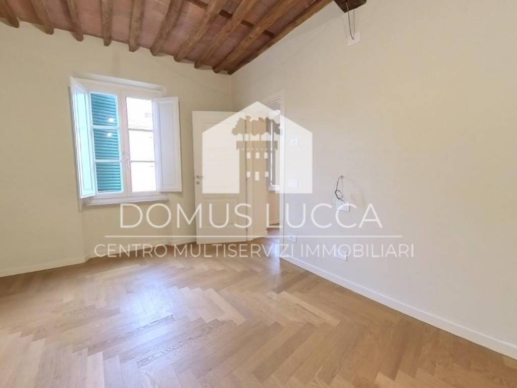 Appartamento a Lucca in P.za Napoleone, , 55100 - Foto 5