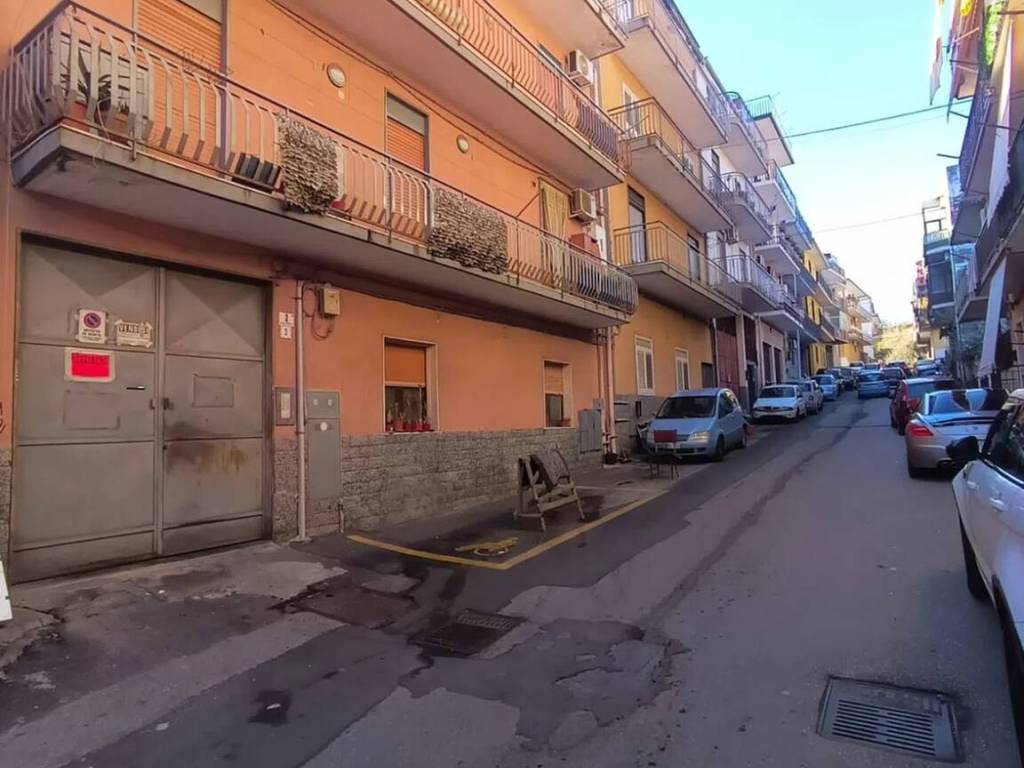 Appartamento a Catania in Via Del Pompelmo, 3 - Foto 3