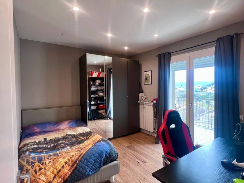 Appartamento a Pontecagnano faiano in Via Messina - Foto 5