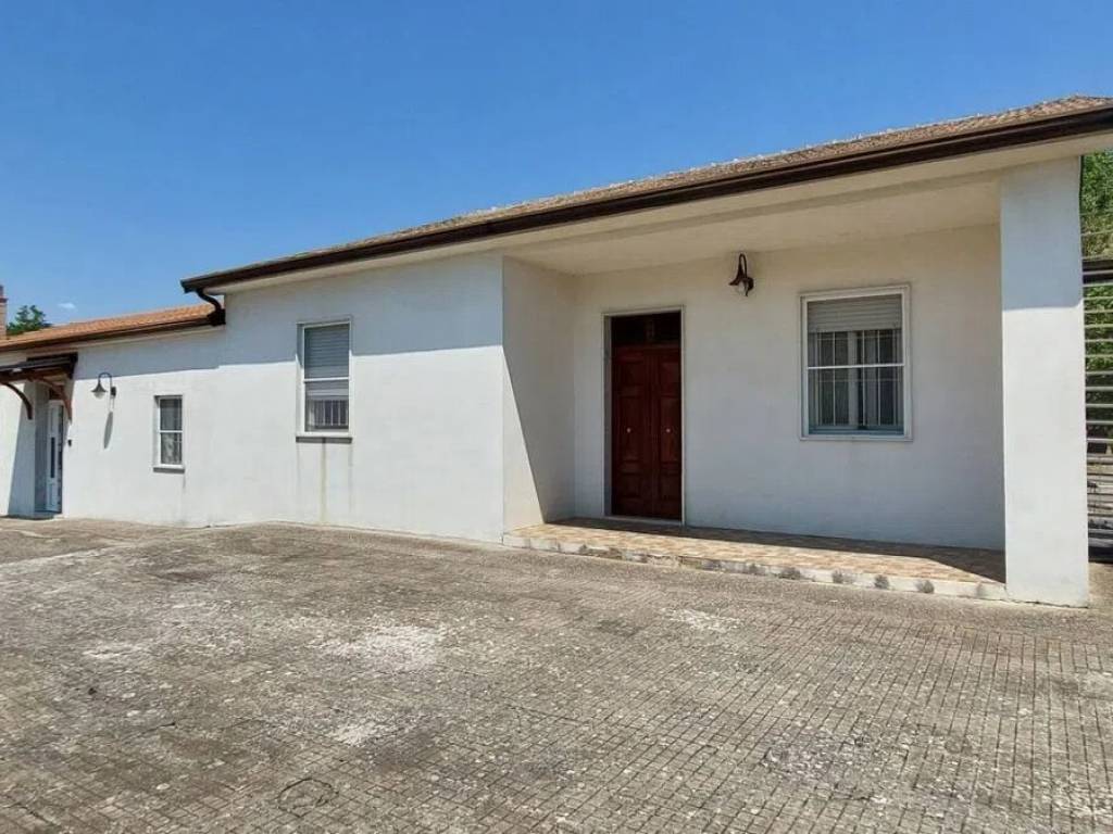 Villa a Ariano irpino in Contrada Camporeale, 171 - Foto 2