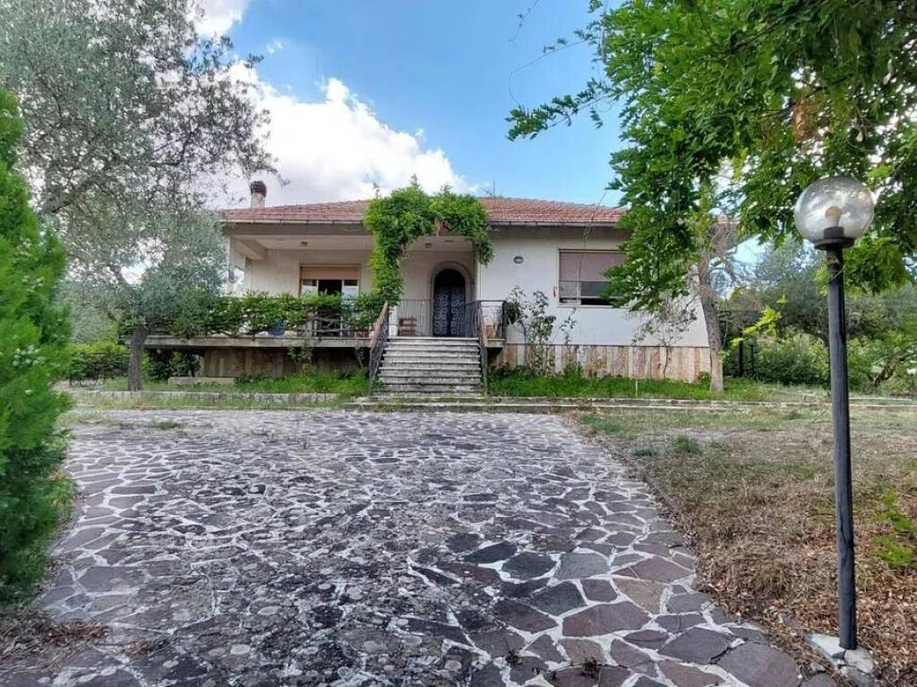 Villa a Ariano irpino in Strada Senza Nome - Foto 2