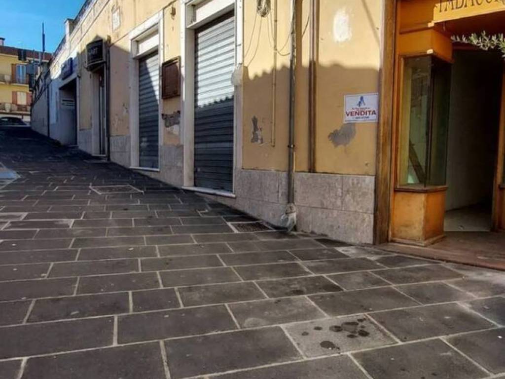 Immobile a Ariano irpino in Via D'Afflitto - Foto 2