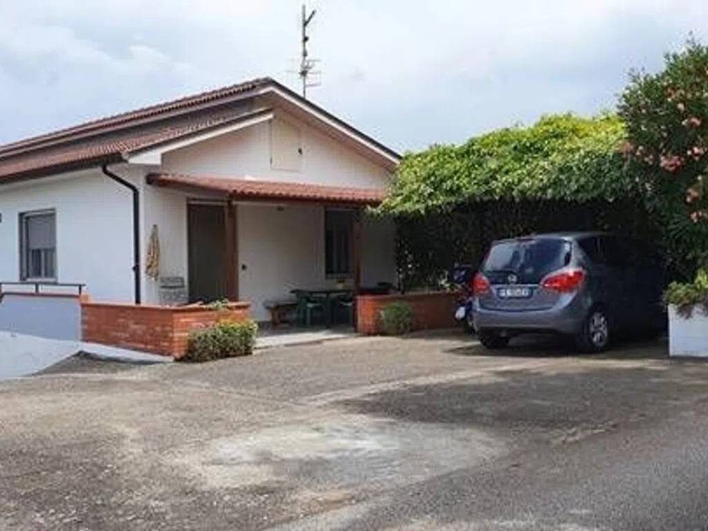 Villa a Ariano irpino in Strada Senza Nome - Foto 2