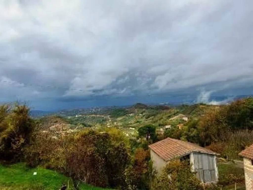 Villa a Ariano irpino in Contrada Bosco - Foto 4