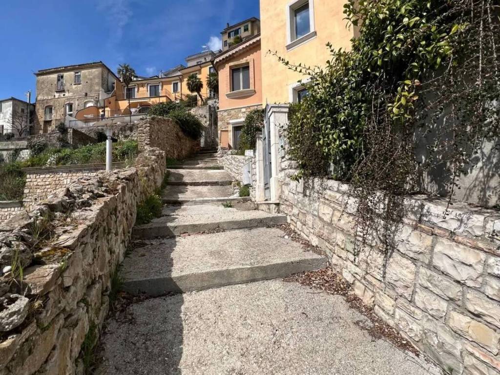 Villa a Ariano irpino in Via De Sabramo - Foto 3