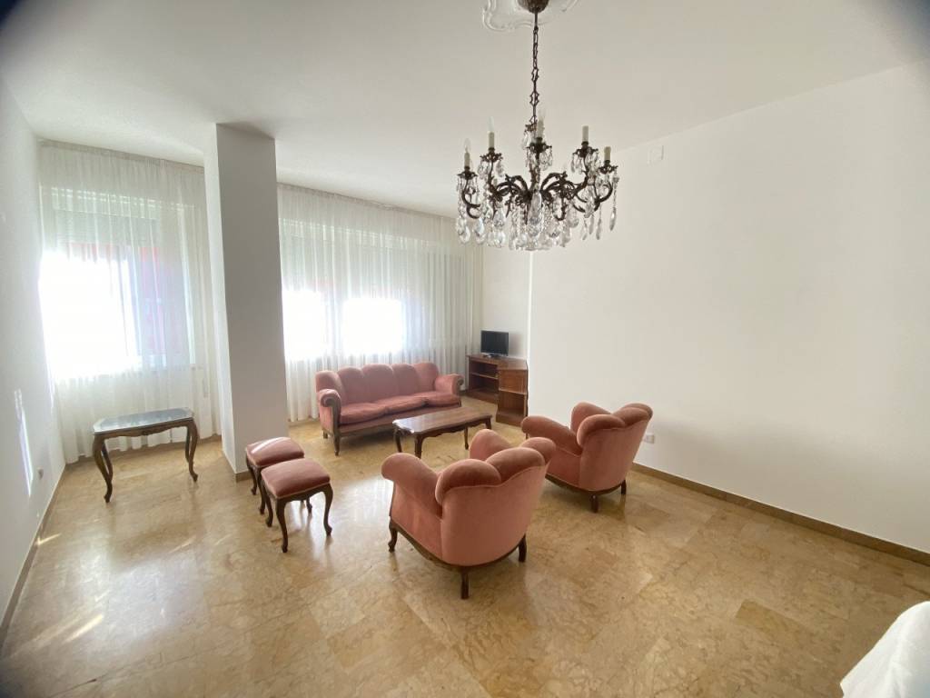 Appartamento a Vicenza in Via Battaglione Monte berico - Foto 4