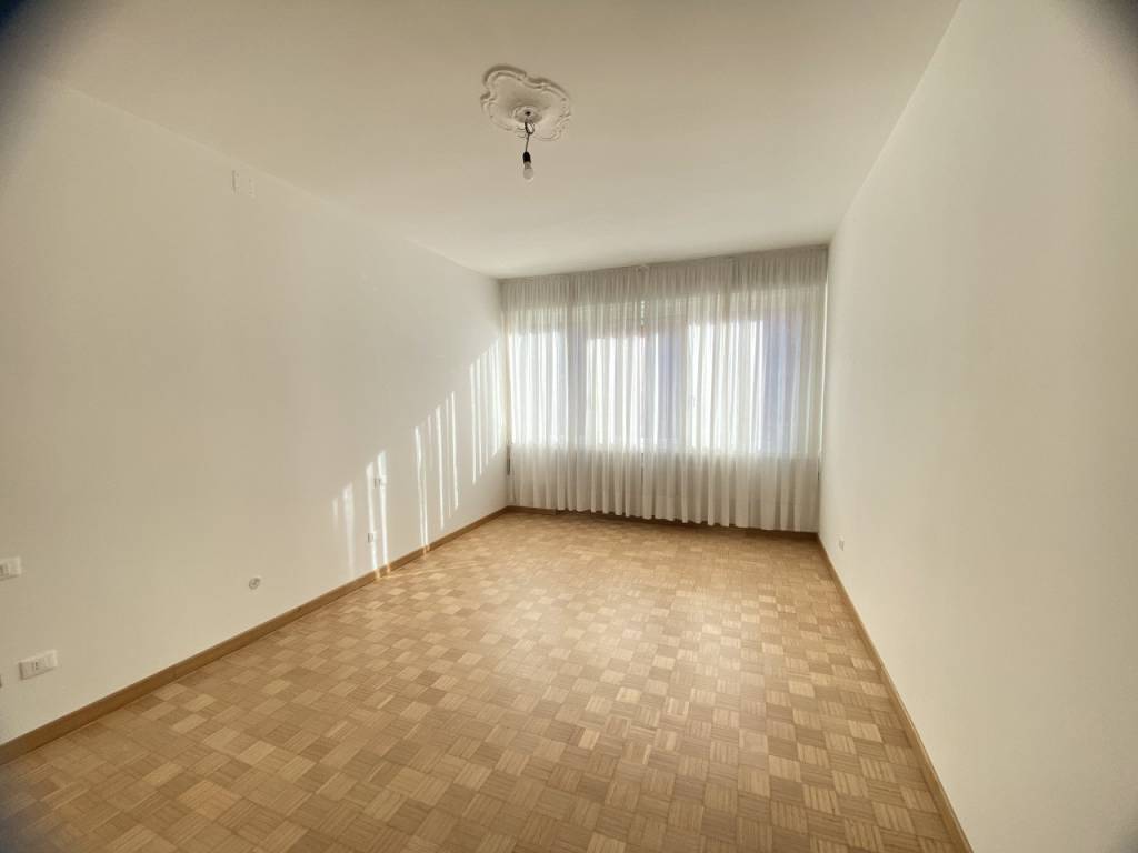 Appartamento a Vicenza in Via Battaglione Monte berico - Foto 5