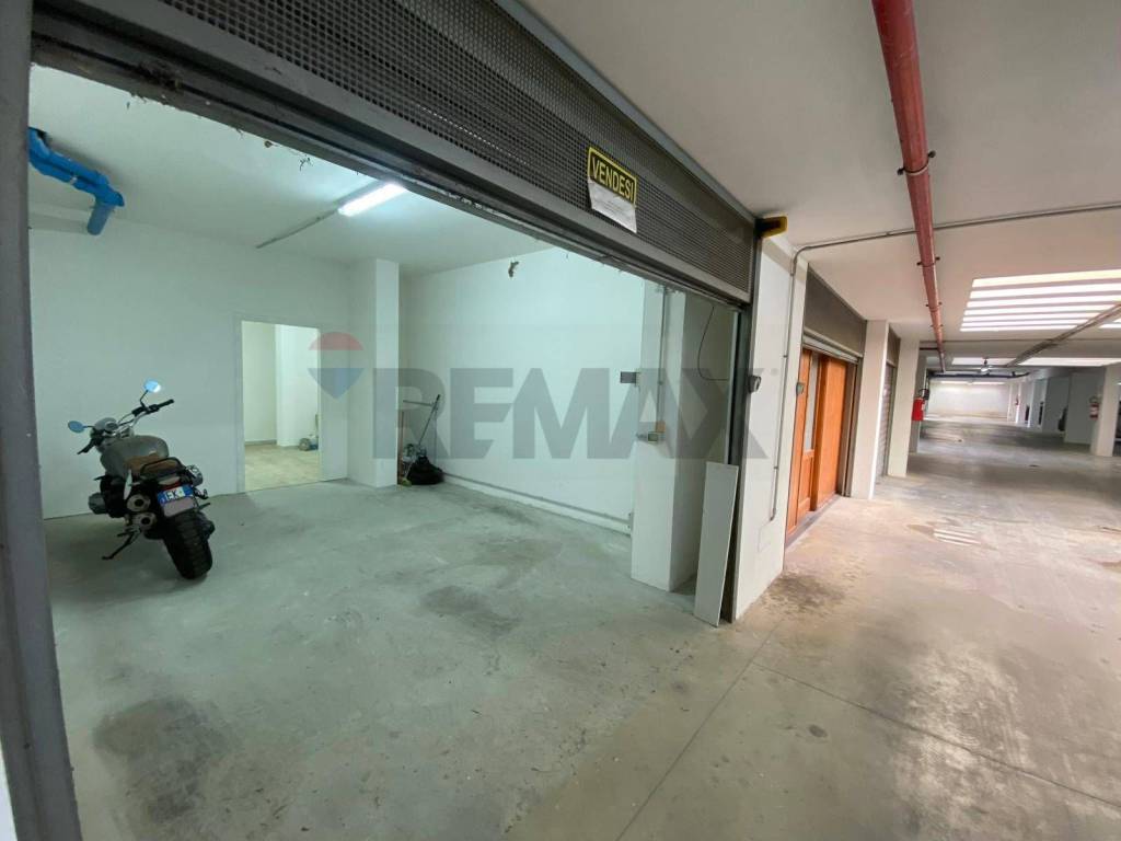 Box / garage a Modugno in Via San Giuseppe, 10 - Foto 3