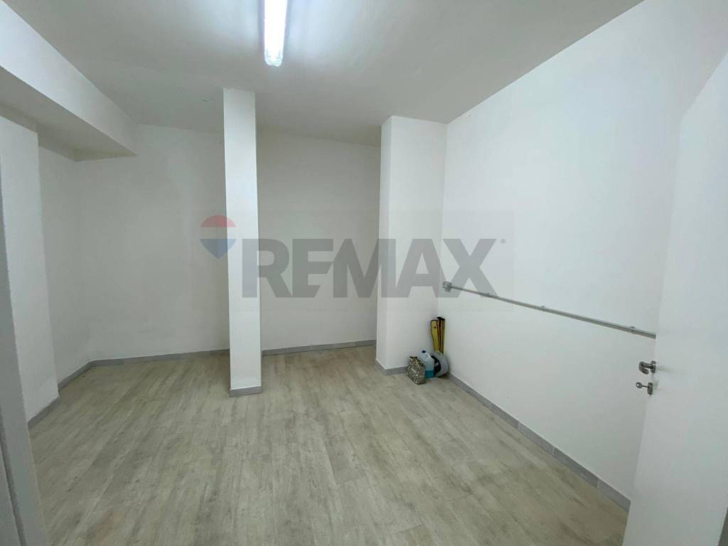 Box / garage a Modugno in Via San Giuseppe, 10 - Foto 4