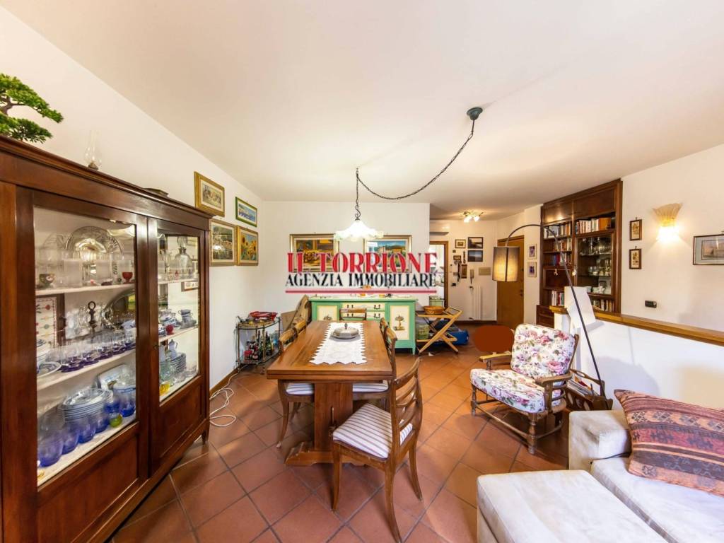 Appartamento a Pescia in Viale Giuseppe Garibaldi - Foto 2