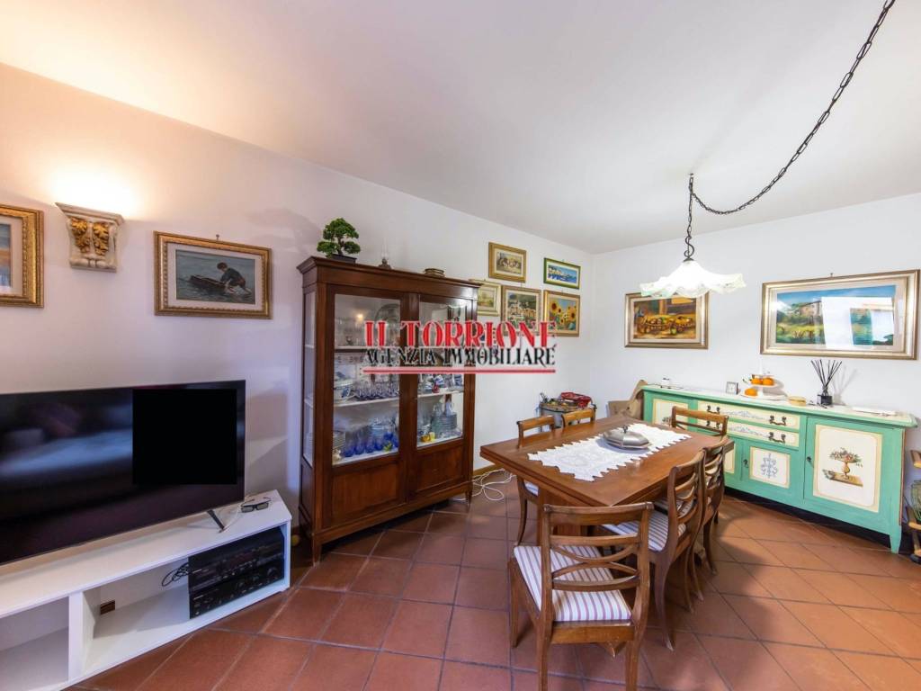 Appartamento a Pescia in Viale Giuseppe Garibaldi - Foto 3