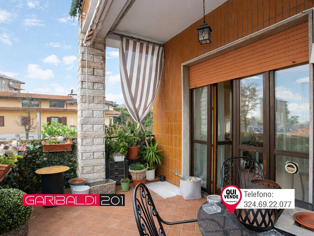 Appartamento a Garbagnate milanese in Via Giuseppe Garibaldi, 201 - Foto 2