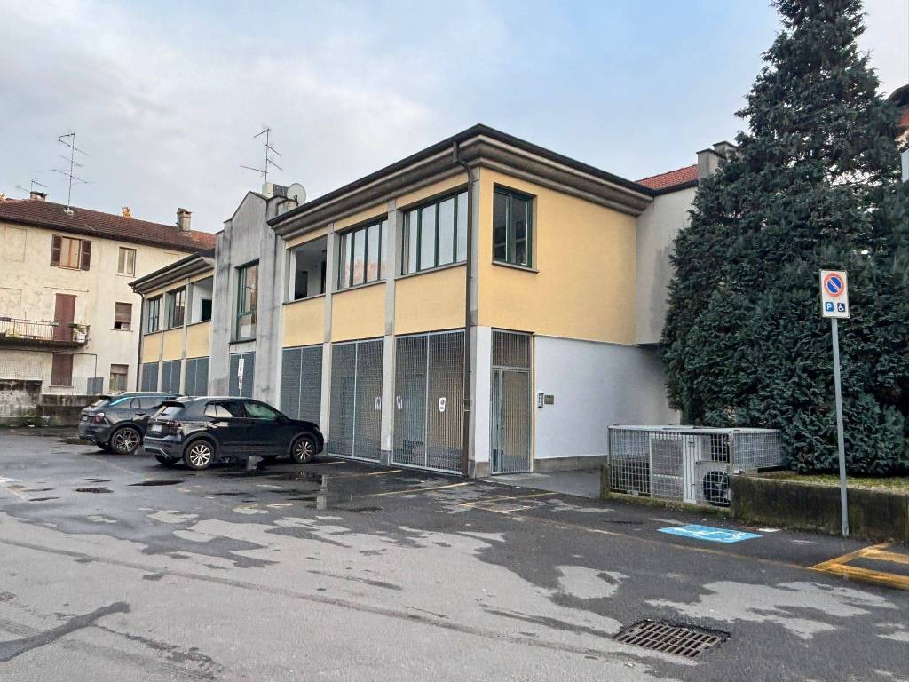 Immobile a Olgiate comasco in Via Vittorio Emanuele II, 8 - Foto 3