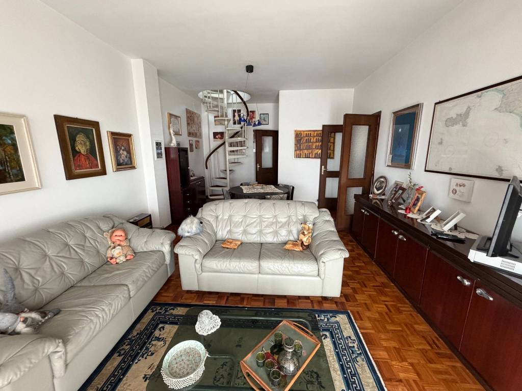 Appartamento a Piossasco in Via Cristoforo Colombo - Foto 2