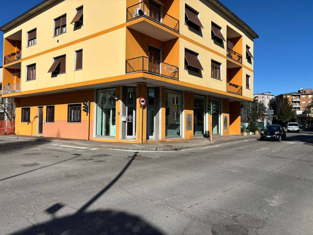 Immobile a Villasanta in Via Alessandro Volta - Foto 2