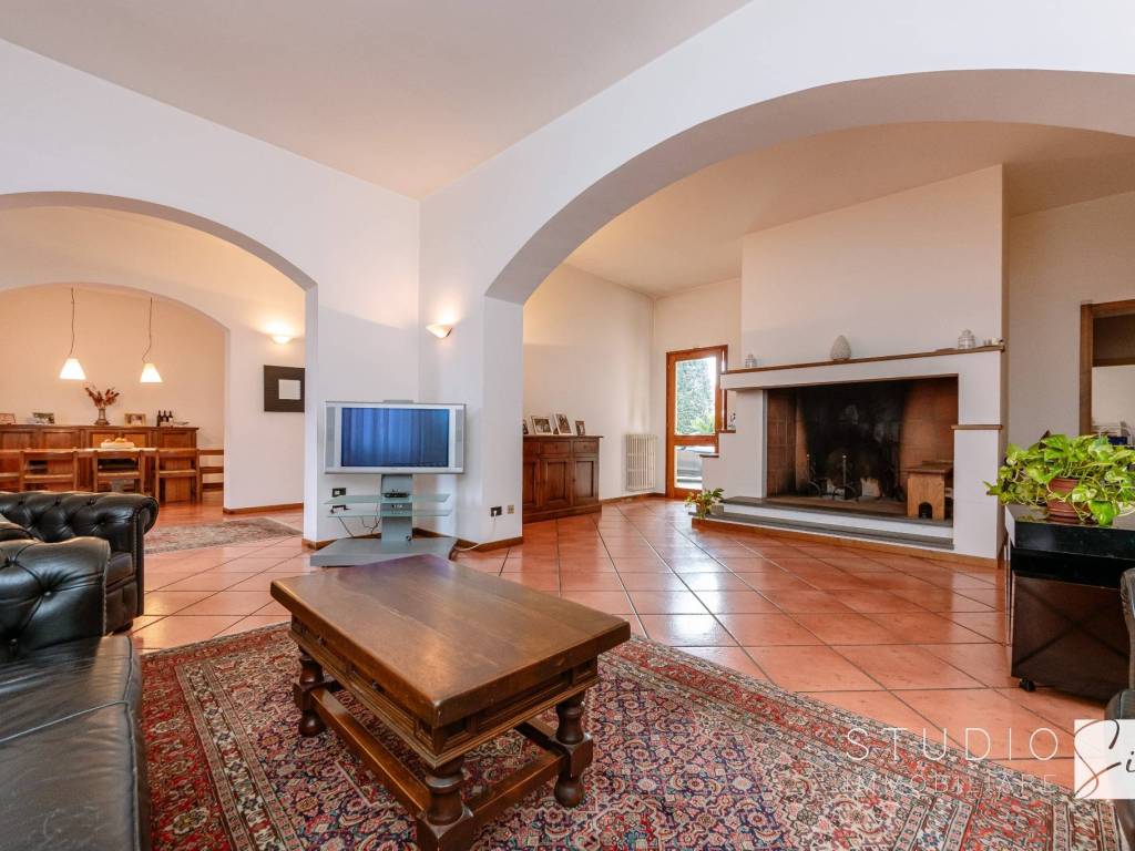 Casa indipendente a Agliana in Via Don Sinibaldo Sottili - Foto 2