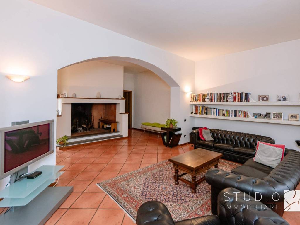 Casa indipendente a Agliana in Via Don Sinibaldo Sottili - Foto 3