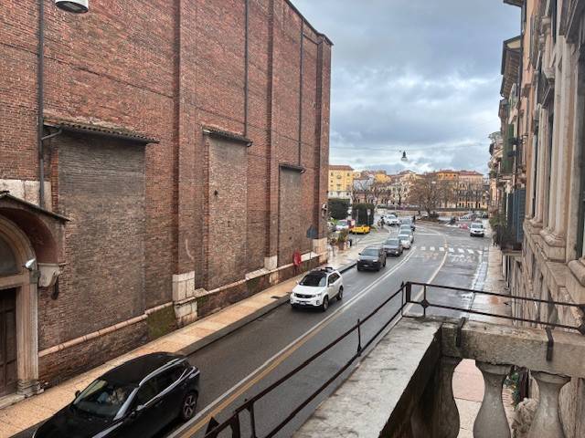 Appartamento a Verona in Via Giosuè Carducci, 17 - Foto 4