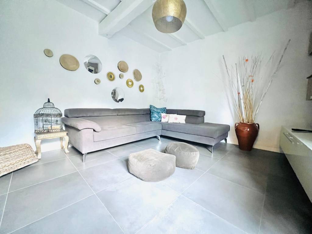 Villa a Scandiano in Via Ugo Foscolo - Foto 5