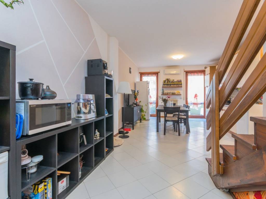 Appartamento a Thiene in Via Francesco Ferrarin - Foto 2