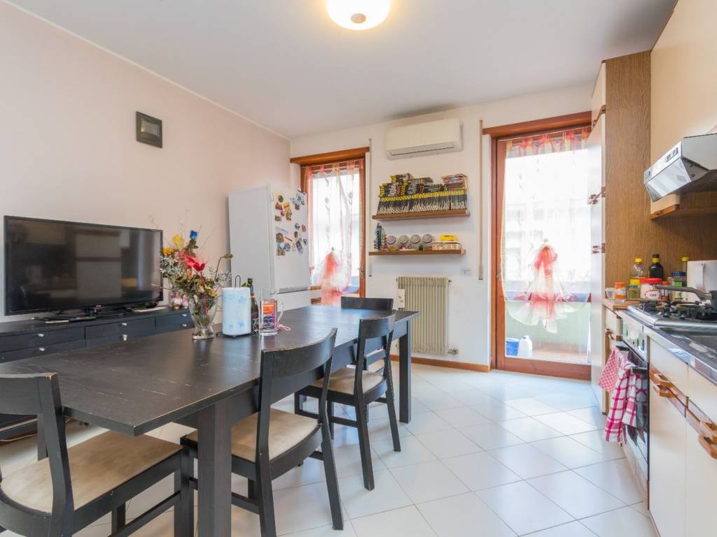 Appartamento a Thiene in Via Francesco Ferrarin - Foto 5