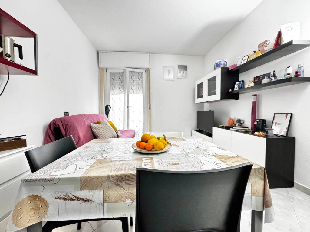 Appartamento a Arese in Via Valera - Foto 3