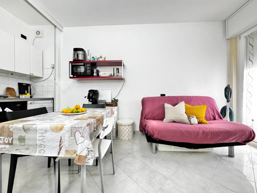 Appartamento a Arese in Via Valera - Foto 5