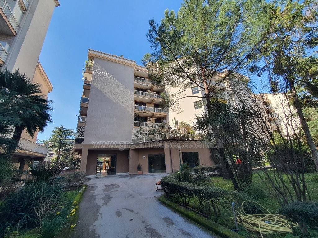 Appartamento a Caserta in Via Giotto, 43 - Foto 3
