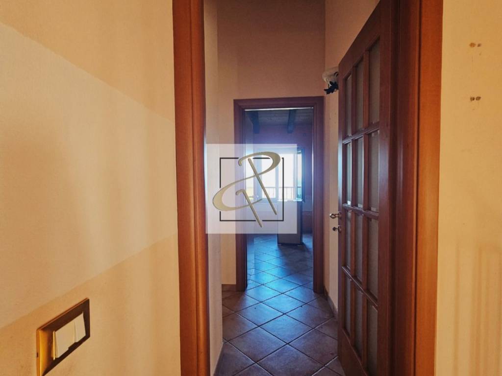 Appartamento a Bardolino in Strada di Scanelli - Foto 3