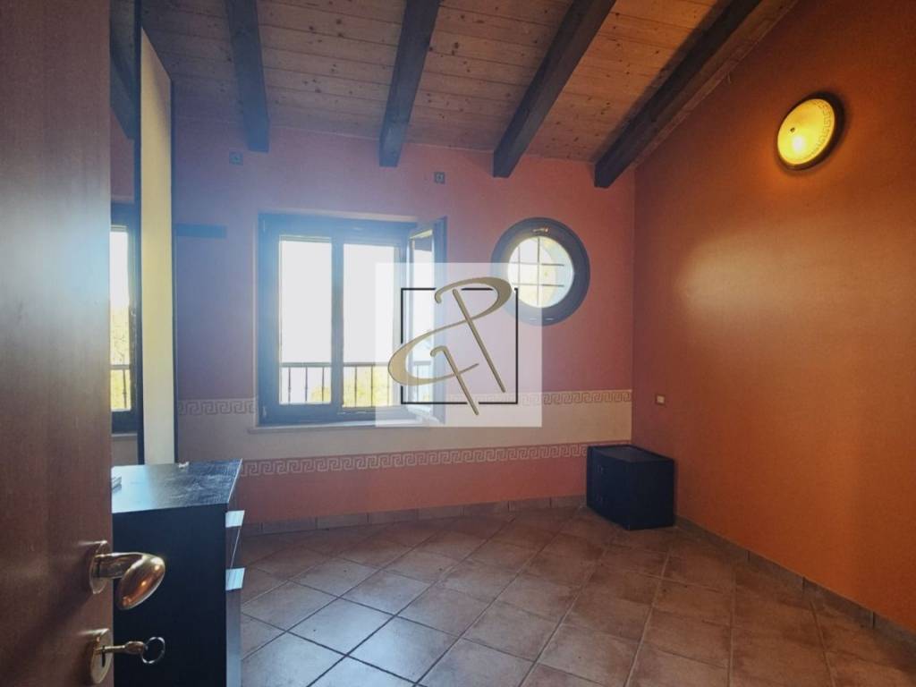 Appartamento a Bardolino in Strada di Scanelli - Foto 4