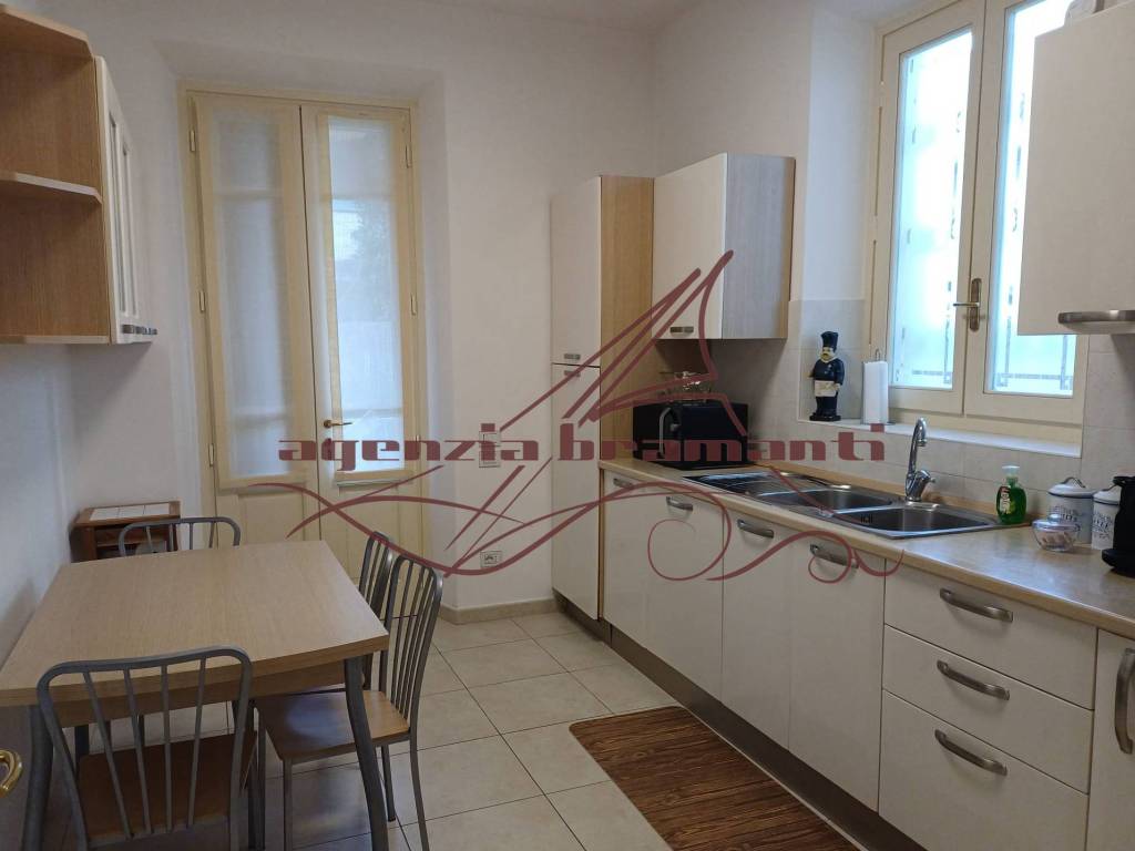 Villa a Forte dei marmi in Via Amilcare Ponchielli - Foto 4