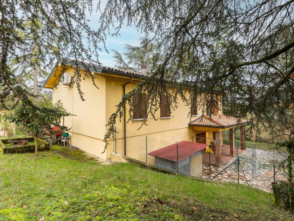 Villa a Valsamoggia in Via Pradalbino - Foto 4