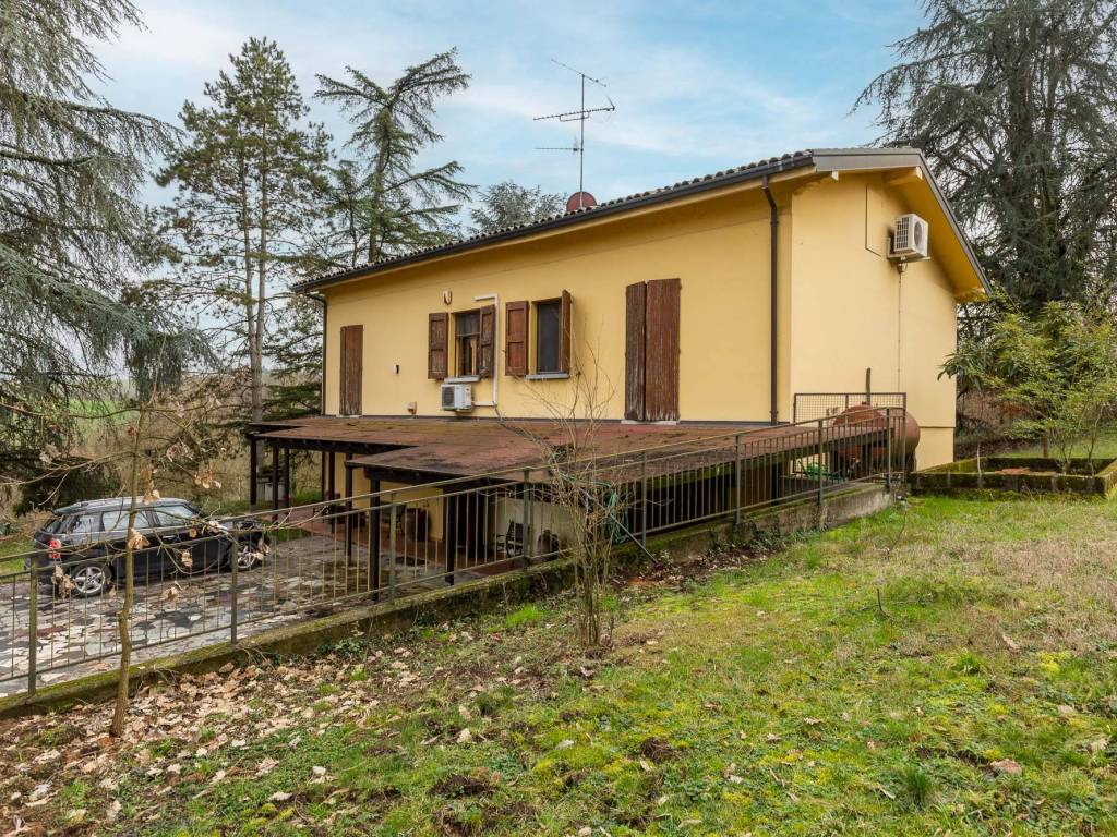 Villa a Valsamoggia in Via Pradalbino - Foto 5
