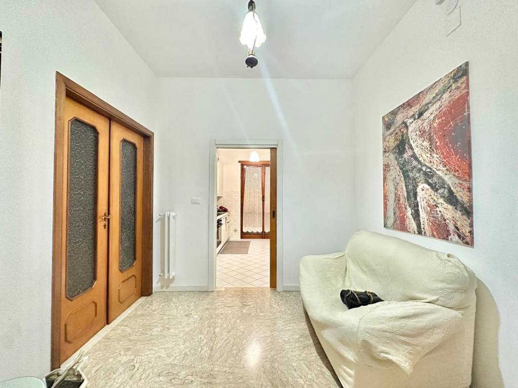 Appartamento a Montesilvano in Via Martiri d'Ungheria - Foto 4