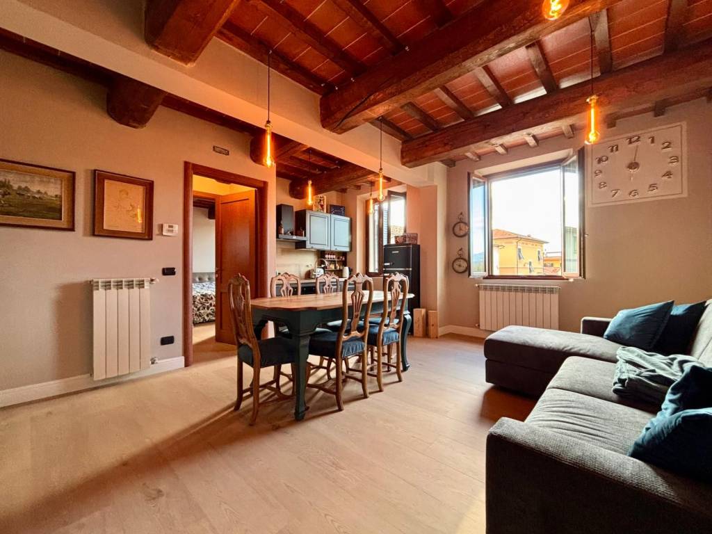 Appartamento a Lucca in Via di Broccoletto - Foto 4