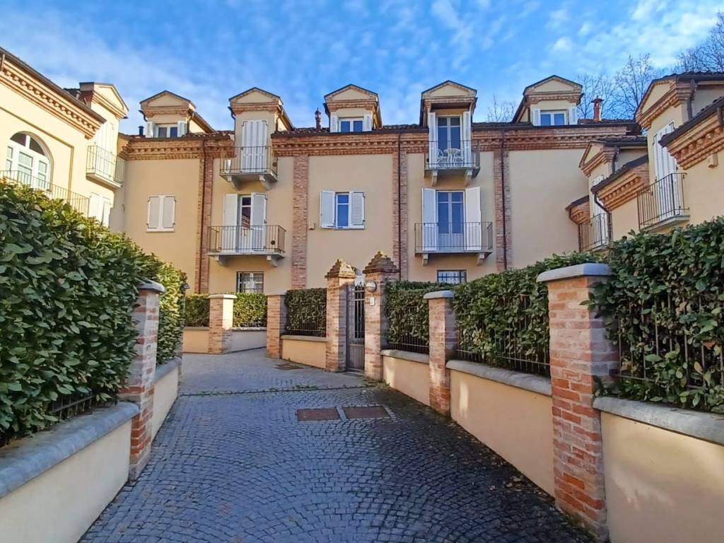 Appartamento a Bra in Strada Bria, 98 - Foto 2