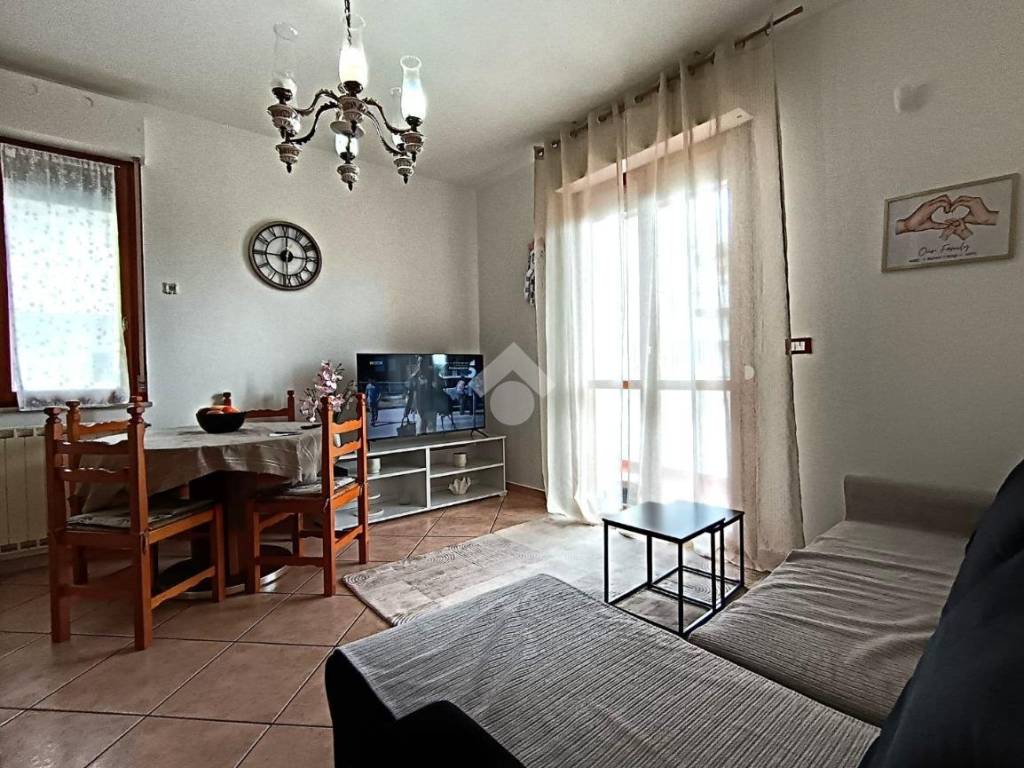 Appartamento a Ravenna in Viale Virgilio, 114 - Foto 2